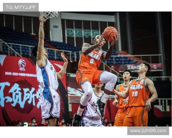 段昂君对阵新疆精彩集锦回顾狂砍十八分三助攻一抢断展现全面实力 段昂君对阵新疆精彩集锦回顾狂砍十八分三助攻一抢断展现全面实力